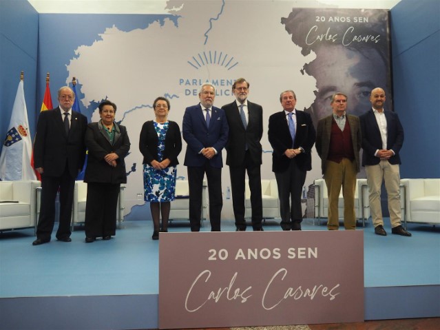 O Parlamento de Galicia homenaxea a Carlos Casares no 20 aniversario do seu falecemento